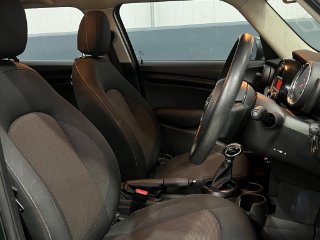/photos/10357/0fef80aa-69f9-479e-a698-25d07f39316d_i320x240.jpg