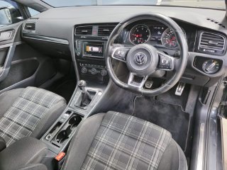 /photos/10357/22955a1d-63a1-448b-a955-a0ac09445463_i320x240.jpg