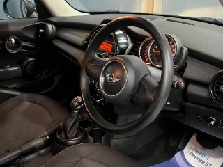 /photos/10357/4a580b57-0bc7-428f-be52-e0c640040689_i320x240.jpg
