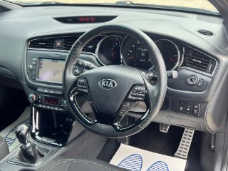 /photos/10357/72618428-76fb-4dbc-a048-9f5c7de1c1e7_i320x240.jpg