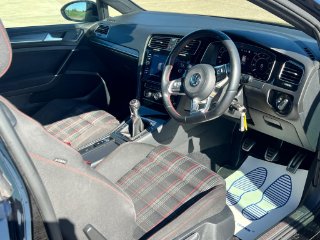 /photos/10357/8acc833d-0772-4725-8d27-9c7a567d5e5f_i320x240.jpg