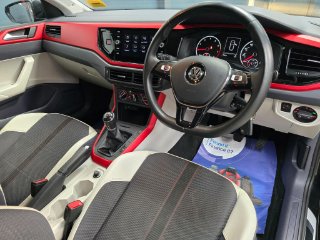 /photos/10357/95498698-11a0-4dbc-9187-c513f1c459a0_i320x240.jpg