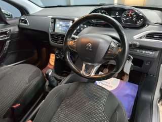 /photos/10357/c64ff29b-34a8-4a03-96d3-cc7e9fc20acb_i320x240.jpg