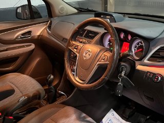 /photos/10357/cc141e16-6d63-42f5-8dd3-2719a1b28d14_i320x240.jpg