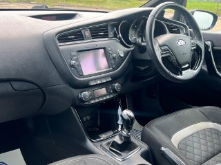 /photos/10357/f2b3f58e-61b5-454e-83aa-94f379ac0d31_i320x240.jpg